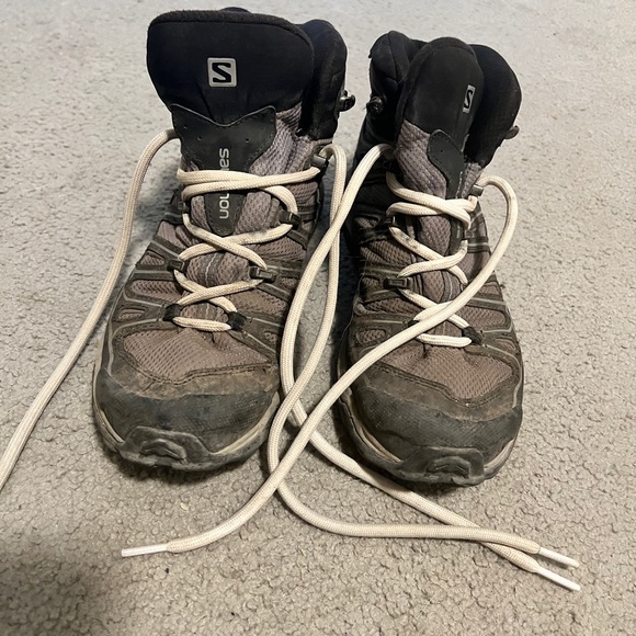 Hiking Boots - Picture 1 of 3